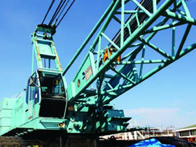 image of 120-ton crawler crane